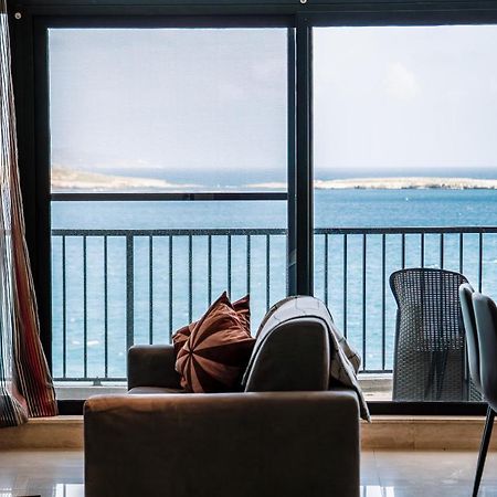 A Stylish Seaside Holiday Home St. Paul's Bay Exteriör bild