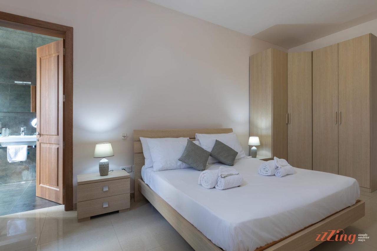 A Stylish Seaside Holiday Home St. Paul's Bay Exteriör bild